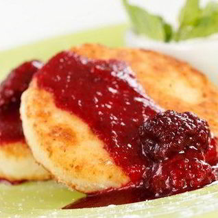 Сырники из творога с бананом в мультиварке