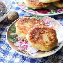 Рецепт Сырники с бананом и манкой