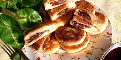 сырники с шоколадным вулканчиком — праздничный завтрак