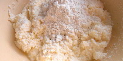 сырники с шоколадным вулканчиком — праздничный завтрак