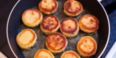 сырники с вишневым соусом