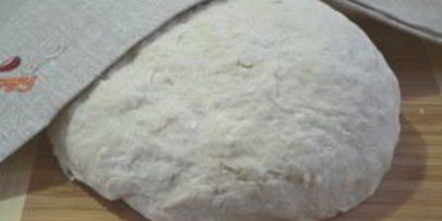 быстрое бездрожжевое тесто для пирожков