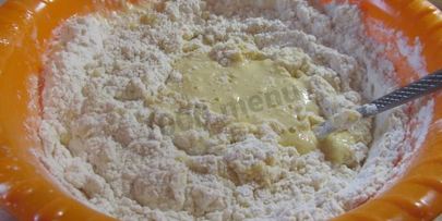 дрожжевое тесто для сладкого рулета с ванилью