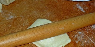 слоеное дрожжевое тесто с яблоками