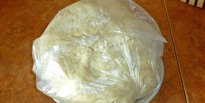 слоеное дрожжевое тесто с яблоками