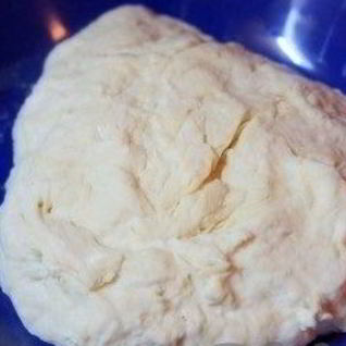 Тесто без дрожжей и яиц