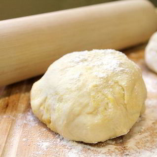 Тесто для пиццы на молоке