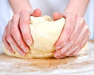 Тесто для пиццы с оливковым маслом