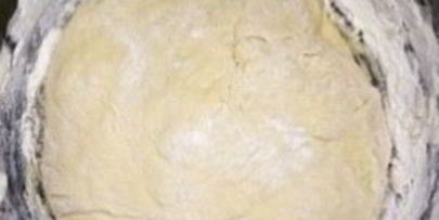 тесто на кефире и дрожжах