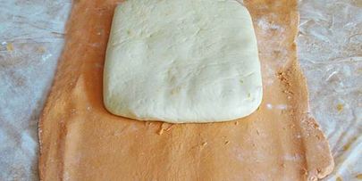 томатное слоеное тесто