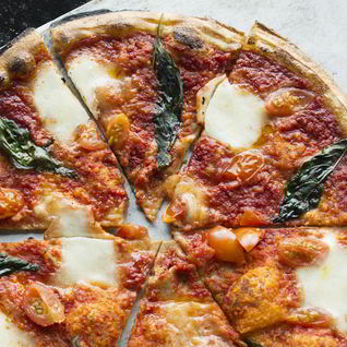 Тонкое тесто для пиццы