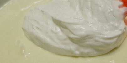 абрикосово-карамельный торт