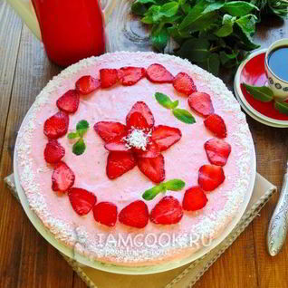 Клубничный торт Облако