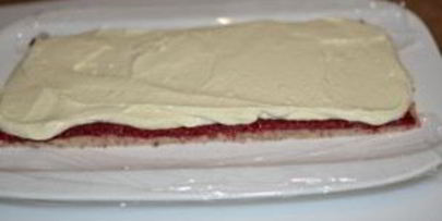 малиновый торт