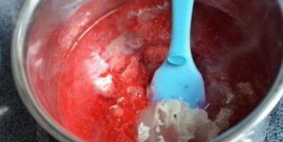 малиновый торт