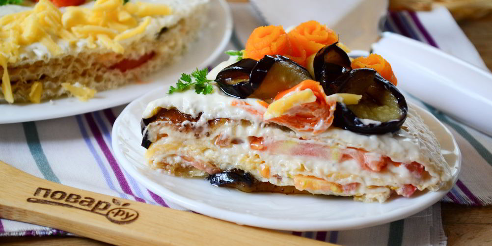 Рецепт торт из баклажанов с помидорами и сыром