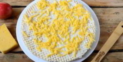 торт из баклажанов с помидорами и сыром