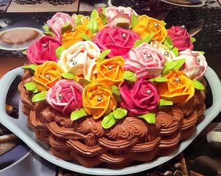 Торт Корзина с цветами