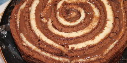 торт ванильно-шоколадный