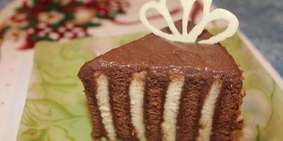 торт ванильно-шоколадный