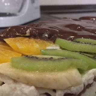 Творожный торт с фруктами без выпечки