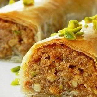 Восточная пахлава с орехами