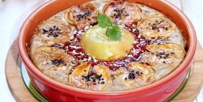 гречневая запеканка с карамельными яблоками