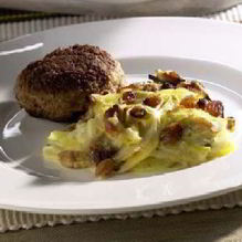 Рецепт Картофельная запеканка с изюмом и орешками