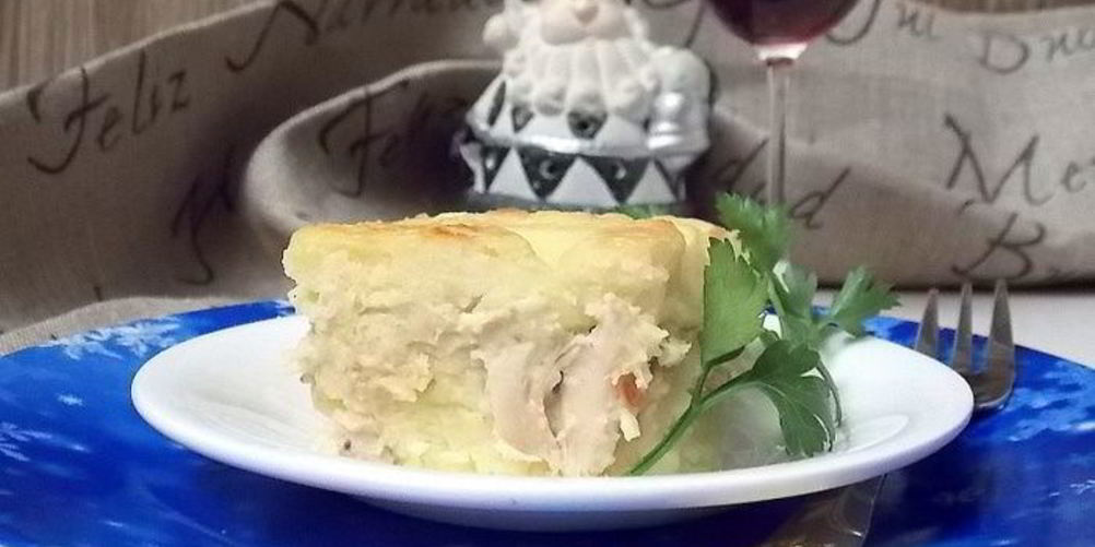 Рецепт картофельная запеканка с курицей и сыром
