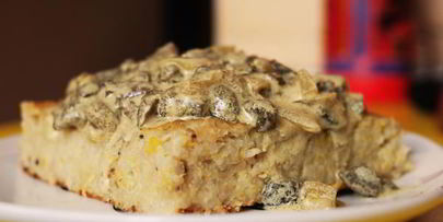 овощная запеканка с грибной подливой