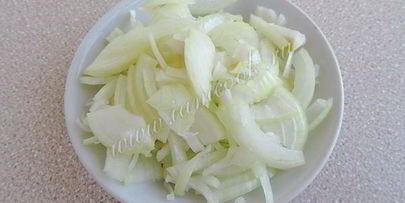 рыбная запеканка с квашеной капустой