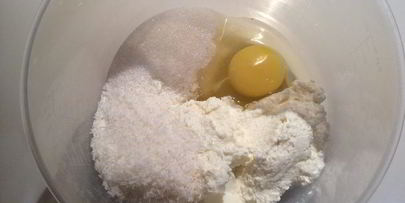 творожная запеканка с кокосом