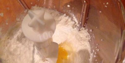 творожная запеканка с замороженными ягодами и тыквой