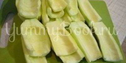 запеканка из кабачков и фарша под сырно-яичной заливкой