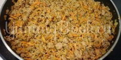 запеканка из кабачков и фарша под сырно-яичной заливкой