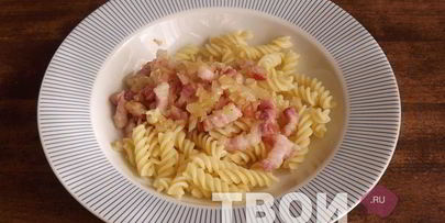запеканка из макарон с беконом