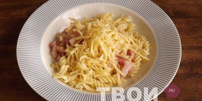 запеканка из макарон с беконом