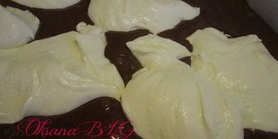 запеканка на шоколадном тесте, с горячим шоколадом