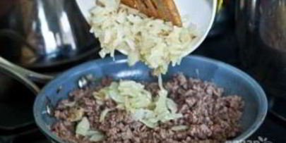 запеканка с фаршем и пюре