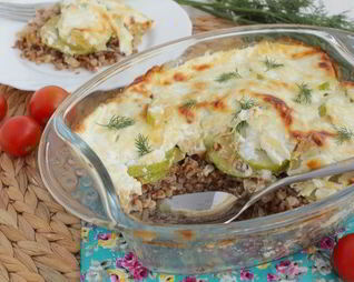 Запеканка с гречкой и кабачком