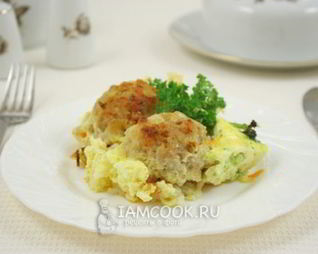 Запеканка с мясными колобками
