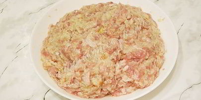 запеканка с мясными колобками