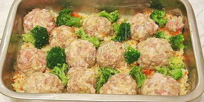 запеканка с мясными колобками