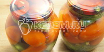 ассорти из огурцов и помидоров на зиму