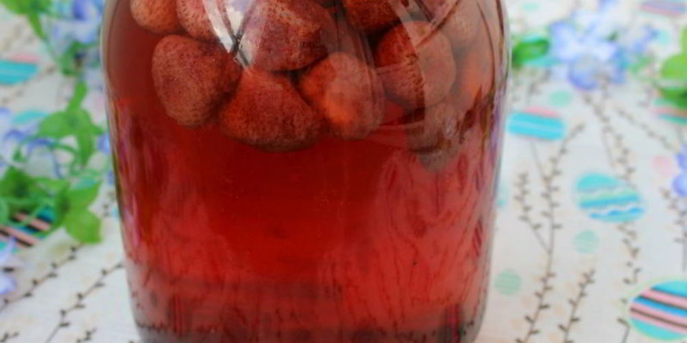 Рецепт компот из клубники на зиму