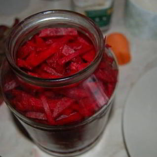 Квашеный буряк