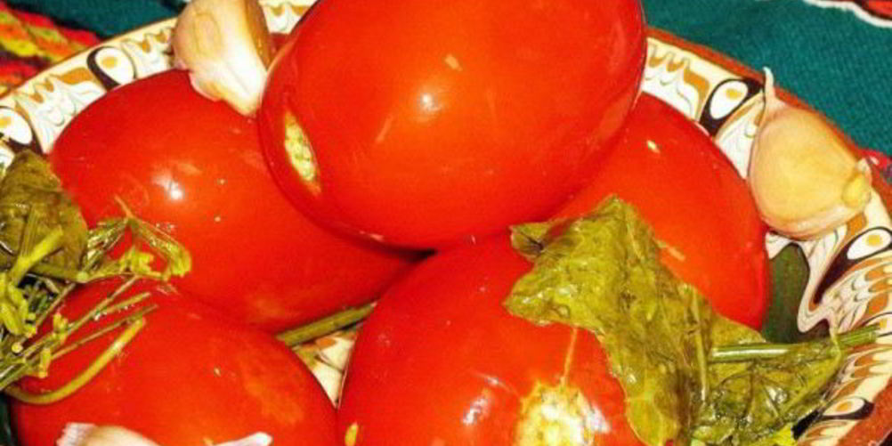 Рецепт квашеные помидоры в кастрюле