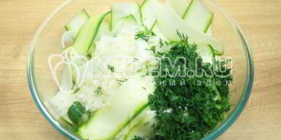 быстрые маринованные кабачки