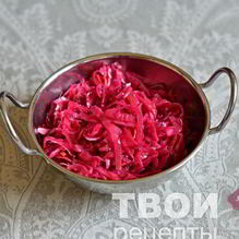 Рецепт Капуста маринованная со свеклой