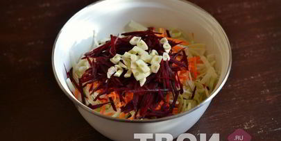 капуста маринованная со свеклой